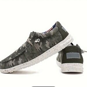 Lightweight Loafers Camouflage Casual Shoes with comfy soft sole size 10